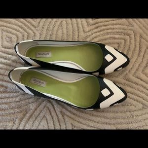 MaxMara black and white flats